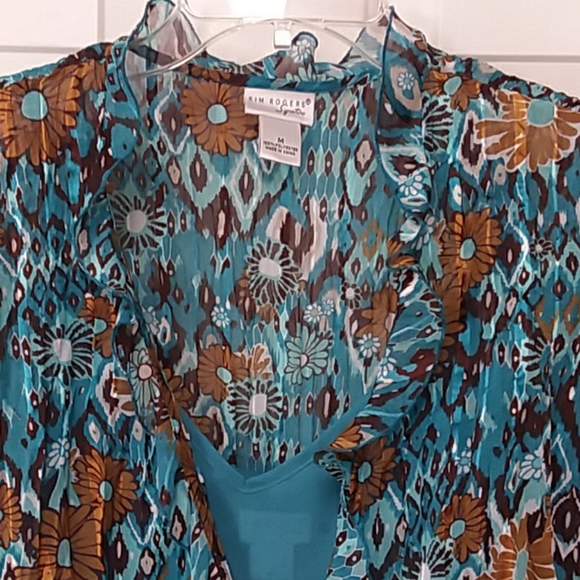 💞3/$27.❣Bundle & Save💞Kim Rogers Signature- Beautiful! Size M - Picture 8 of 8